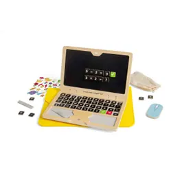 Bigjigs Toys Tech Set 95Pcs Wooden Laptop Toy With Blackboard Screen ...