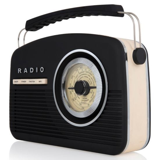 AKAI DAB Vintage Radio - Black